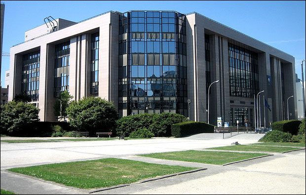 Комесар: Нема повратка прогнаних са КиМ