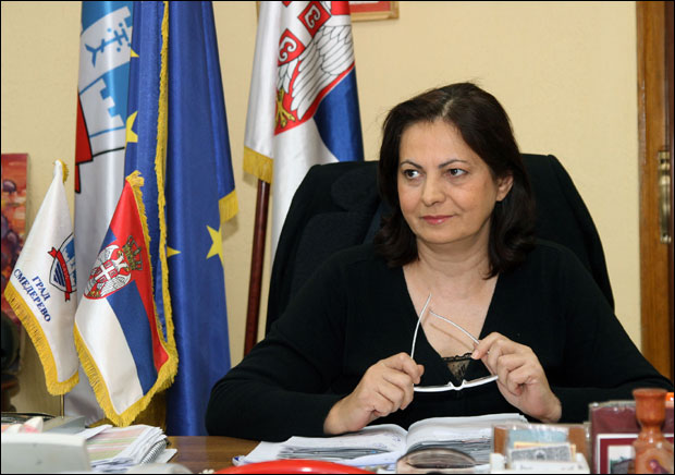 Смедерево: Тужила, а избегава рочишта