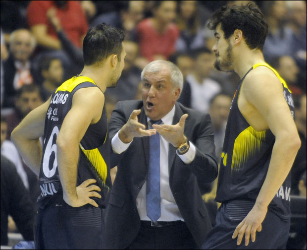 Евролига: Дарушафака боља од Фенербахчеа