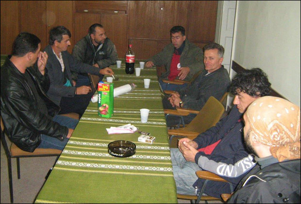 Инвалиди - туђа брига