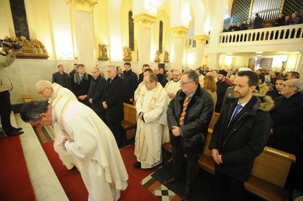 Београд: У Цркви Криста Краља одржана Света миса за државу