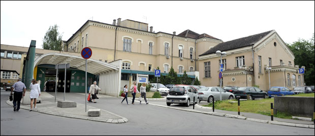 Отац повредио бебу