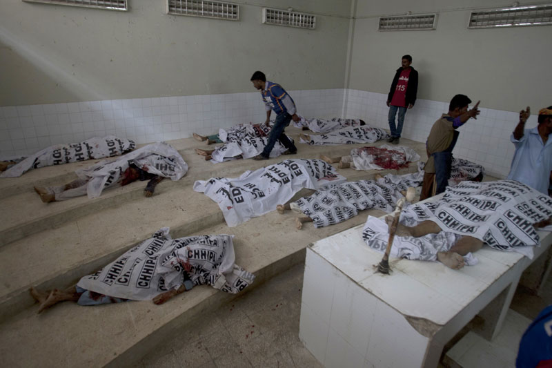 У рацијама у Пакистану убијено 39 осумњичених после напада Исламске државе