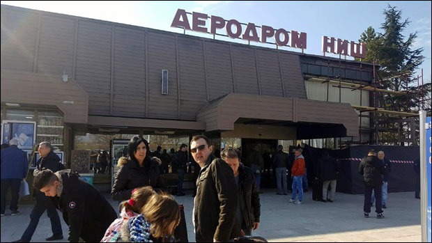 Константин Велики шири крила ка Европи