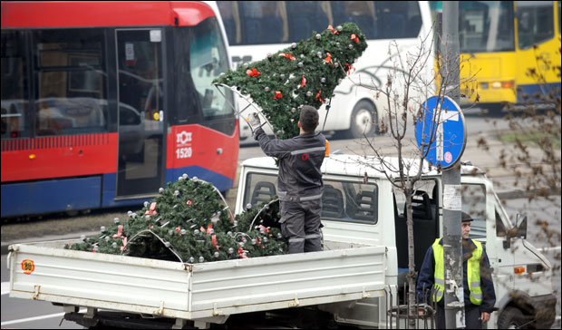 Скинути лампиони после више од три месеца