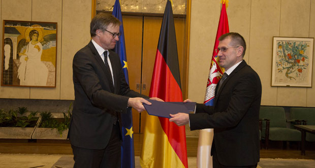 Замена српских возачких дозвола за немачке без полагања