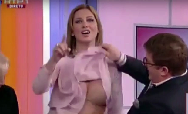 ВОДИТЕЉКА ПОНИЖЕНА У ПРОГРАМУ УЖИВО: Колега јој задигао блузу и публици показао њену интиму