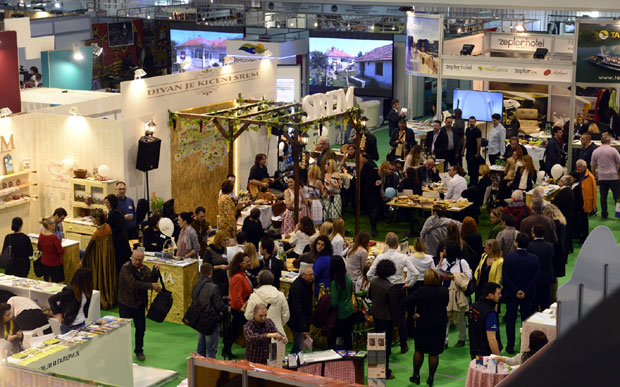 Странци пуне српску касу