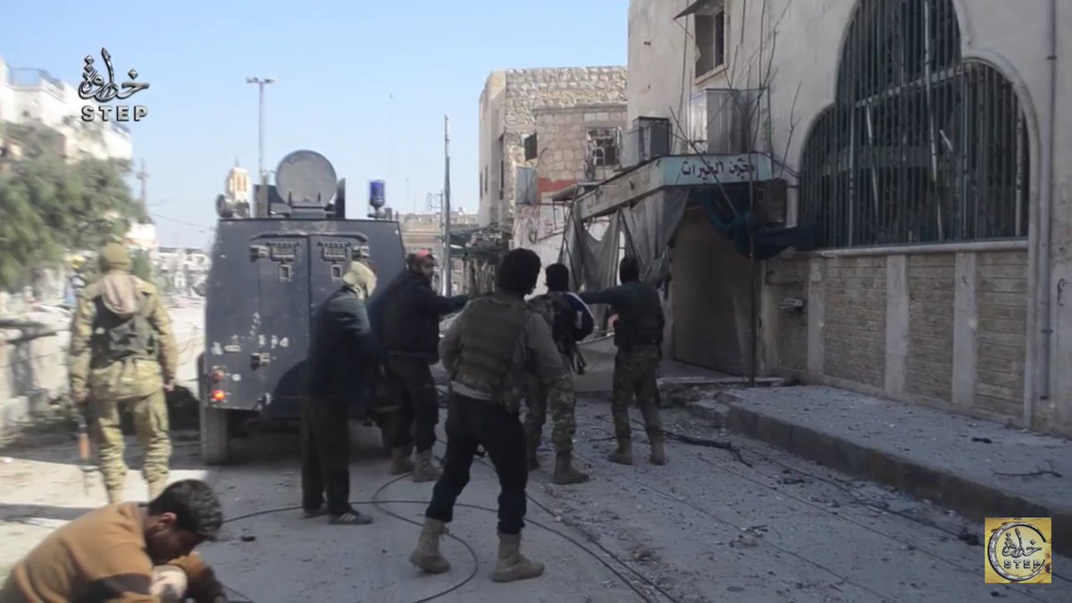 НЕ ЈЕЊАВА НАСИЉЕ У СИРИЈИ: 60 особа погинуло у експлозији аутомобила бомбе