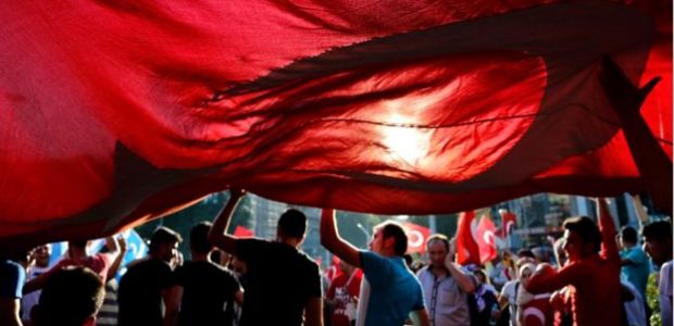 Турске дипломате пучисти беже у Немачку