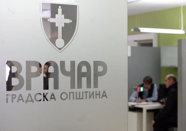 ДЈБ губи још три мандата