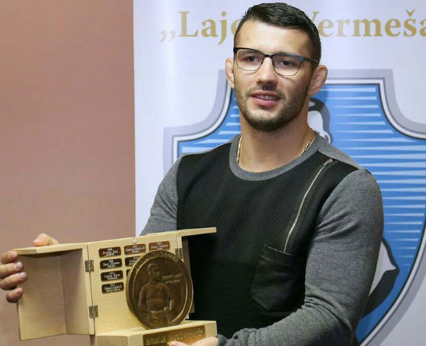 Штефанек без премца