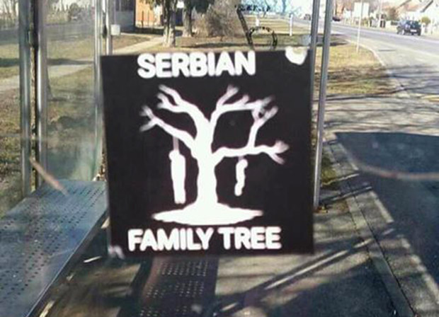 Плакат у Вуковару са обешеним Србима