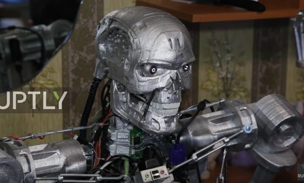 ВИДЕО: Руски научник креирао Терминатора