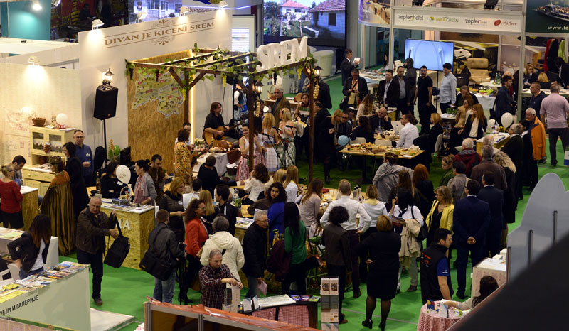 ПОСЛЕ САЈМА ТУРИЗМА: Грци трљају руке