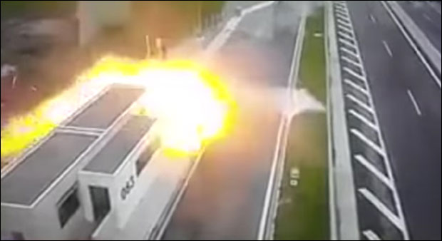 ВИДЕО: Наследник Џамба погинуо у поршеу