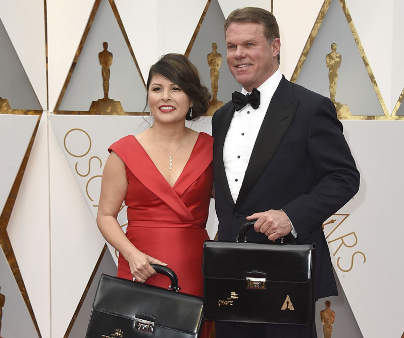 Скандал око „Оскара”: Крив Твитер или бављење Трампом