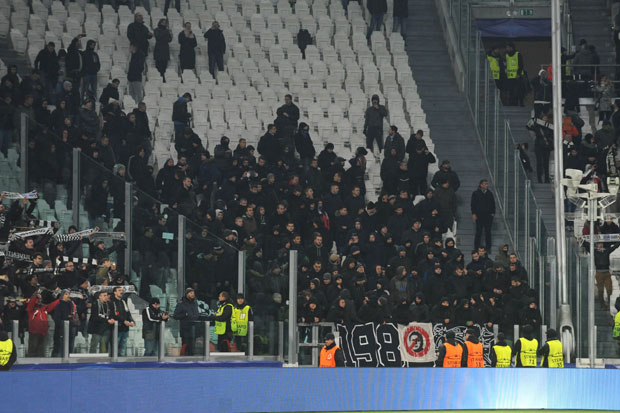 УЕФА новчано казнила Динамо Загреб због нереда навијача у Торину