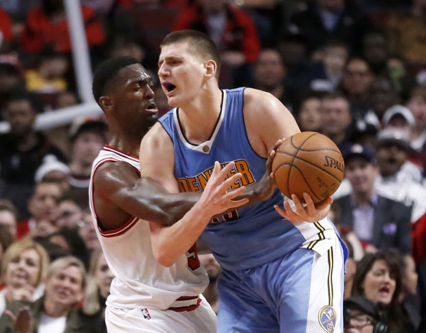 ВИДЕО: Јокићево поигравање са Баксима