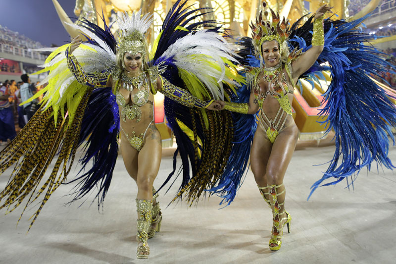 ЗАВРШАВА СЕ КАРНЕВАЛ У РИО ДЕ ЖАНЕИРУ: Играчице одузимале дах(ФОТО)
