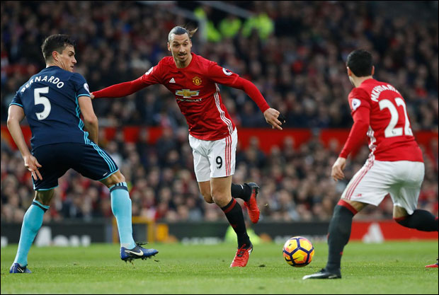 Ибрахимовић још две године у Манчестеру 