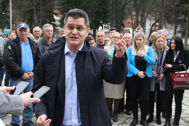 Јеремић: Онемогућена трибина у Крупњу; Јованов: Још један дебакл Јеремића