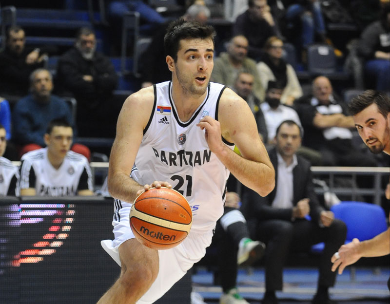 Партизан славио на Џикићевом повратку на клупу: Копривица разбудио црно-беле