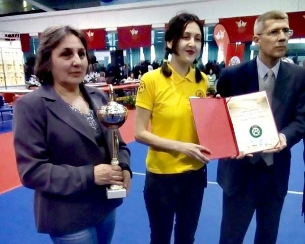 Награђени млади волонтери