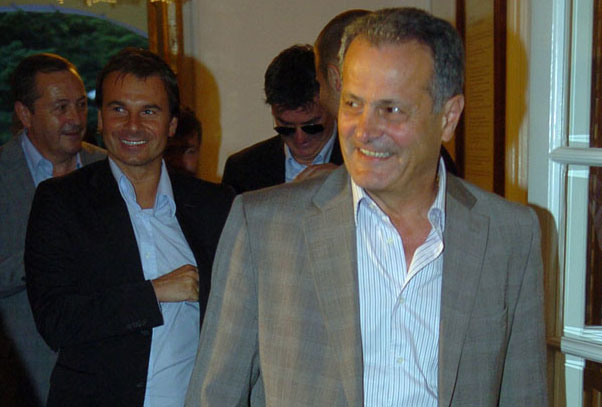 БЈЕКОВИЋ О ДЕРБИЈУ: Хоп-цуп, рикверц, ручна. И балет је занимљивији!