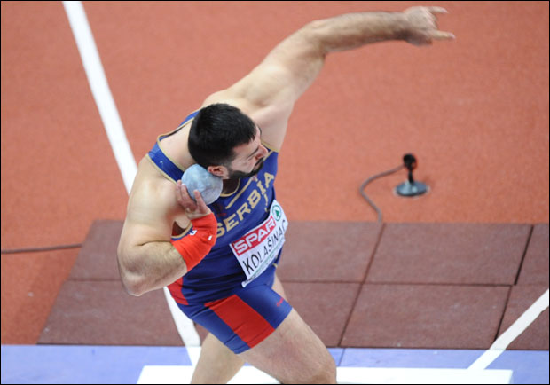 Колашинац демантовао да ће завршити каријеру: Лет снова ми ублажио бол за 50 одсто