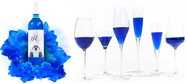 Плаво вино из Шпаније ударило у зид