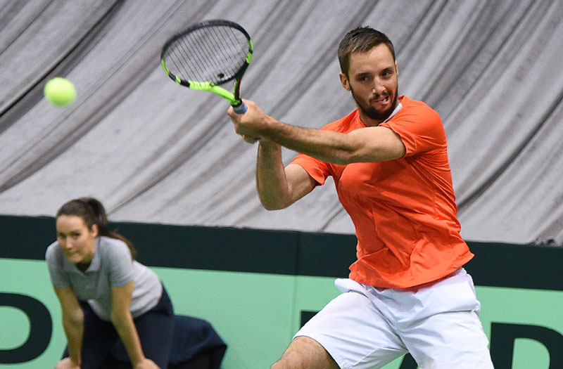 Индијан Велс: Троицки поражен на почетку турнира