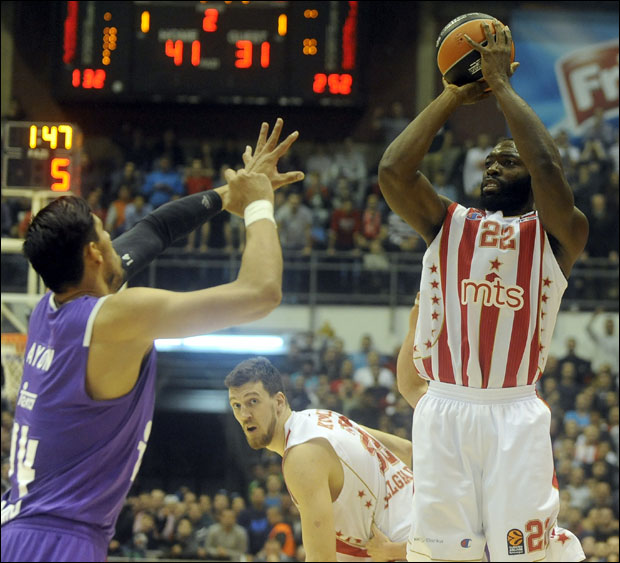 КРАЈ: Реал Мадрид-Црвена звезда 98:68