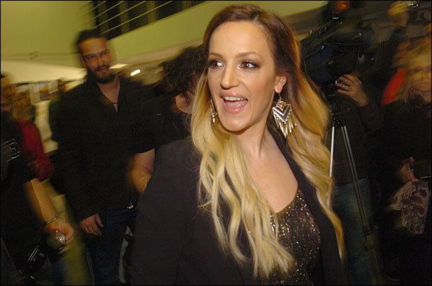 ПОСЛУШАЈТЕ: Српска песма за Кијев (ВИДЕО)