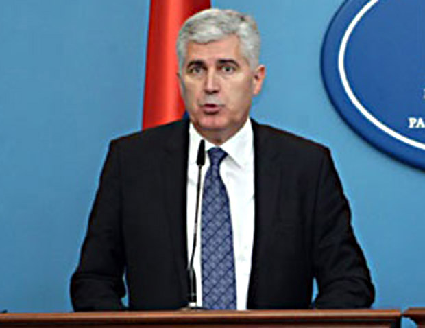 Човић: Парасистем из сенке жели управљати државом