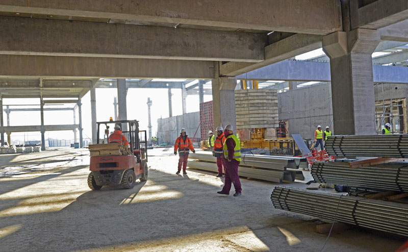 Ничу градилишта,а нема школованих зидара, тесара, армирача