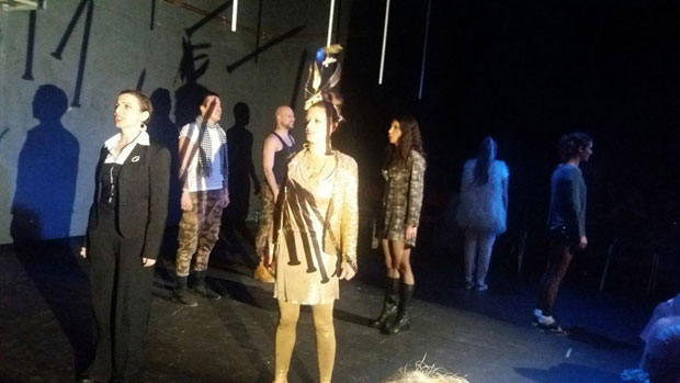 Сестре 999 пуне емоција