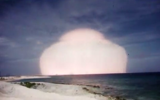 Снимци тестирања нуклеарног наоружања коначно у јавности (ВИДЕО)