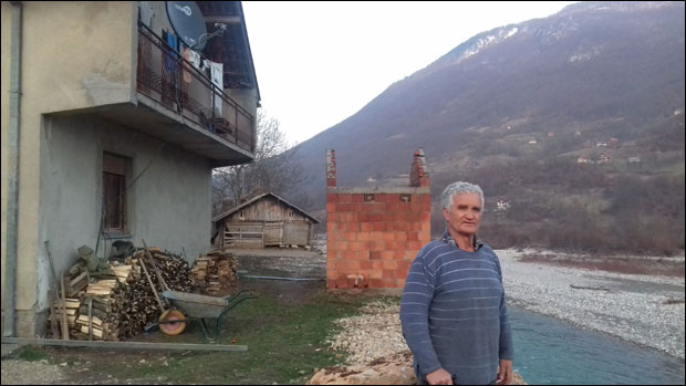 Лим однео њиве и дошао до прага