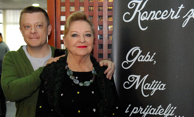 Узели Арсенов хит за борбу против абортуса