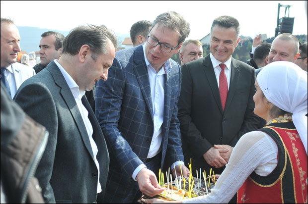 Вучић: Поштујем Бошњаке, колико и Србе, заједно можемо много
 