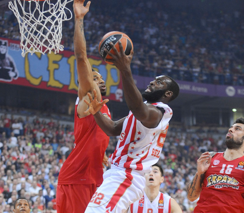 ОЛИМПИЈАКОС И ДАЉЕ НЕПОБЕДИВ: Звезди “брат” направио проблем, топ 8 и близу и далеко