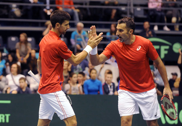 СРБИ КОМПЛЕТНИ НА ШПАНЦЕ: Ђоковић жели да игра Дејвис куп