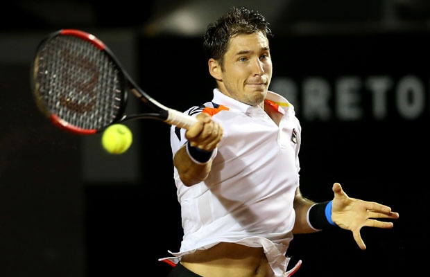 ДУШАН СТАО НА СТАРТУ: Андерсон и линијске судије зауставиле Лајовића