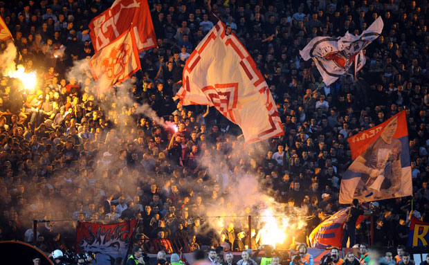 ДИСЦИПЛИНСКА КОМИСИЈА: Партизан и Звезда кажњени због навијача