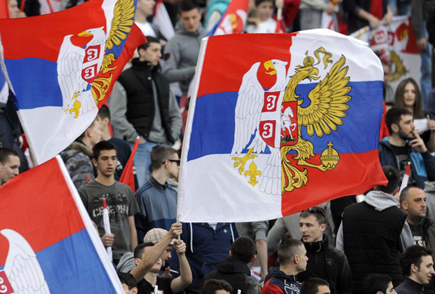 Навијачи Звезде и Спартака прошетали Београдом ка стадиону