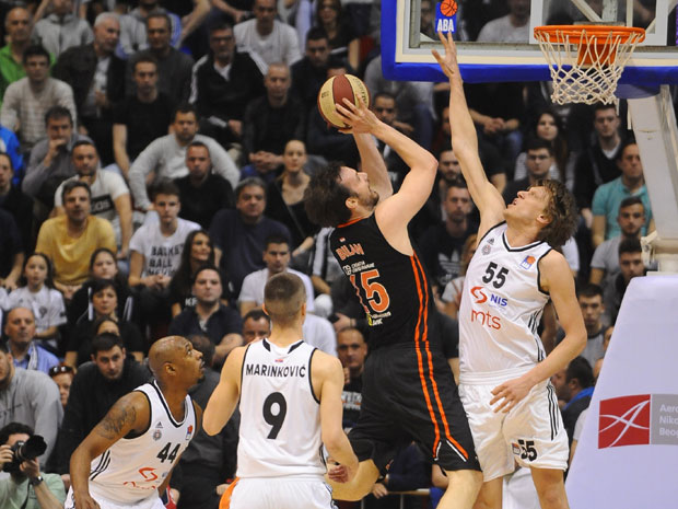 ПАРТИЗАН ИЗБОРИО МАЈСТОРИЦУ: Хечер поништио Ботрајта и спасао Гордона (ВИДЕО)