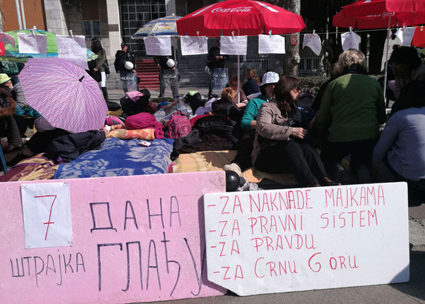 Завршен протест мајки у Подгорици, поново за 15 дана