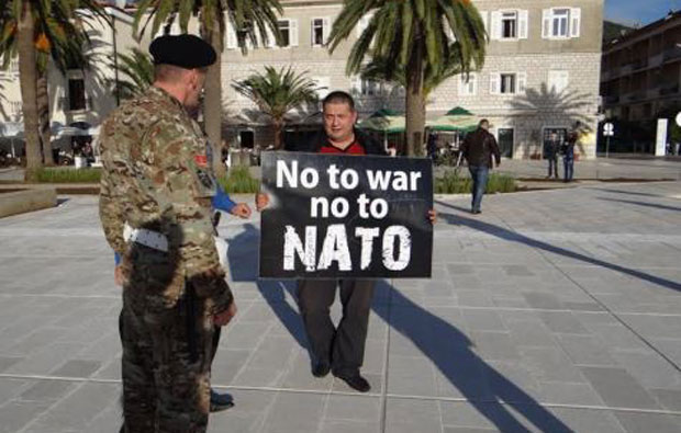 Приступање ЦГ НАТО-у: Референдум у Холандији?