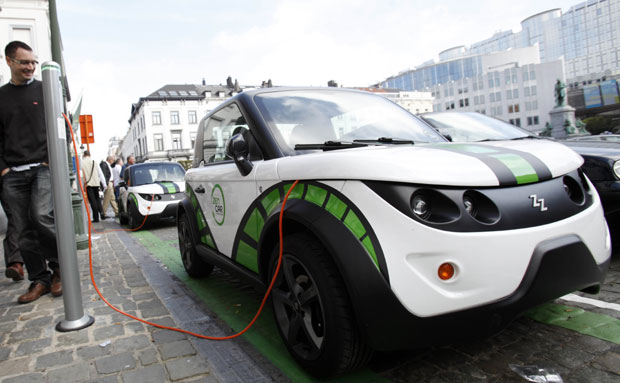 До краја године у Београду прве станице за пуњење електроаутомобила